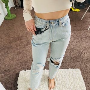 Distressed Boyfriend Jeans NWT